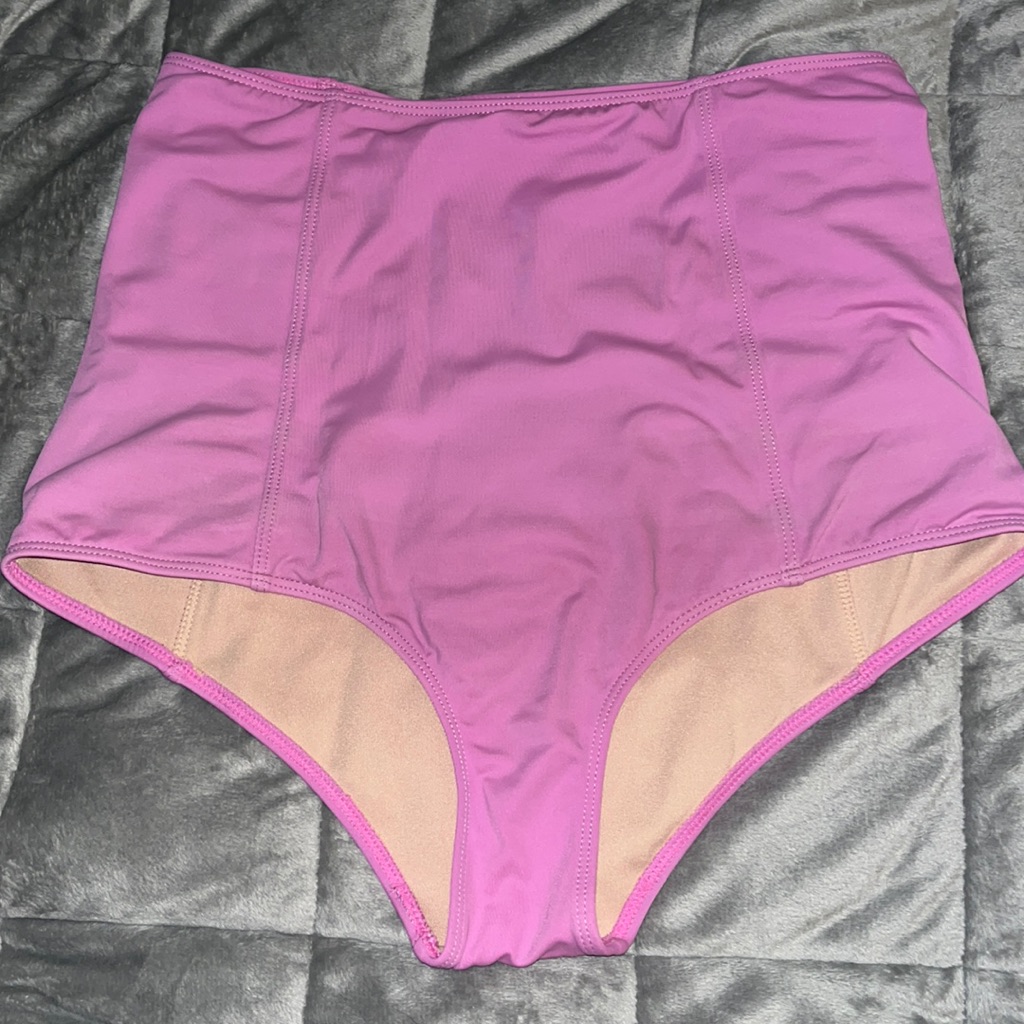Regular High Waisted